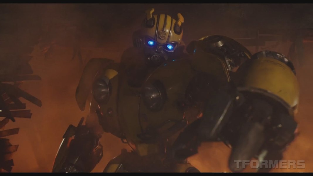 New Bumblebee Movie Trailer HD Screencap Gallery 123 (123 of 176)